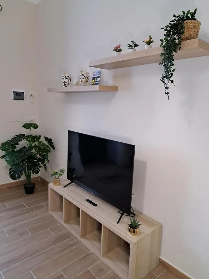Privitera Home كاتانيا